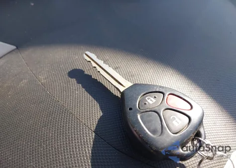 2009 Pontiac Vibe из США, поврежденный, VIN 5Y2SM67039Z424528